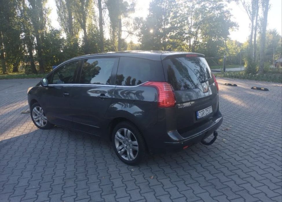 Peugeot 5008 SUV