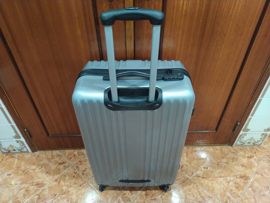 Mala malas de porão até 23 kg viagem casa quarto apartamento vivenda escritório gabinete carro.