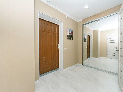 Квартира 1-комнатная люкс посуточно почасово метро Позняки Харьковская