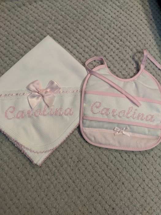 Conjunto de fralda e babete