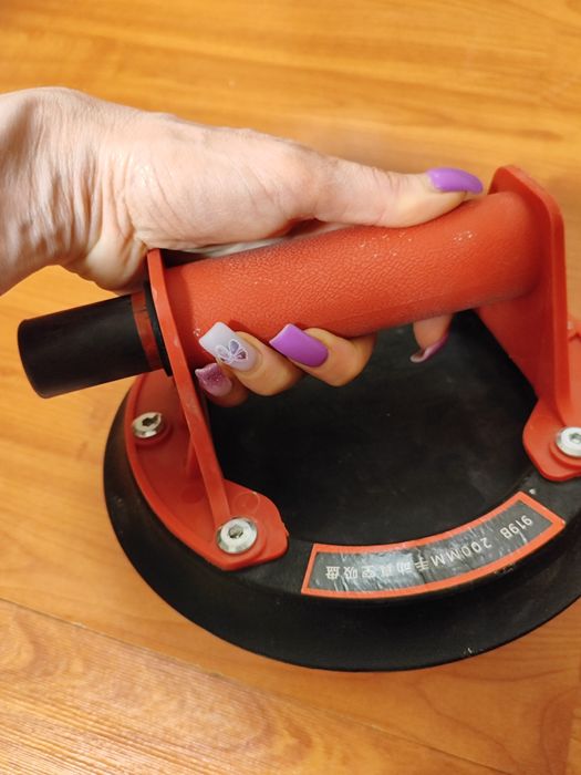 Присоска 200 мм вакуумна  для плитки кафеля кахлю