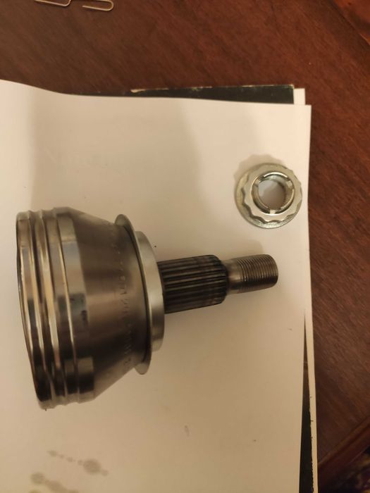 Шрус зовнішний передній на Mercedes B-class (W 245) 200 CDI