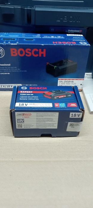 Акумуляторний фрезер Bosch GKF 18V-8 Professioanl,