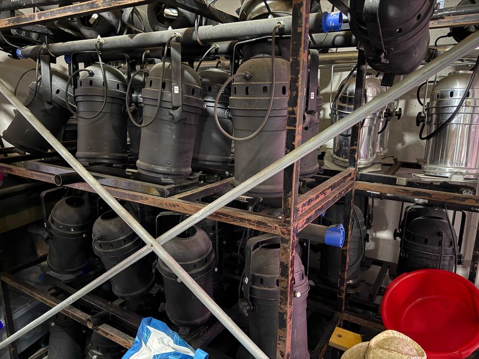 Conjunto Luzes de Palco PAR 64 + PAR Chão + ACL