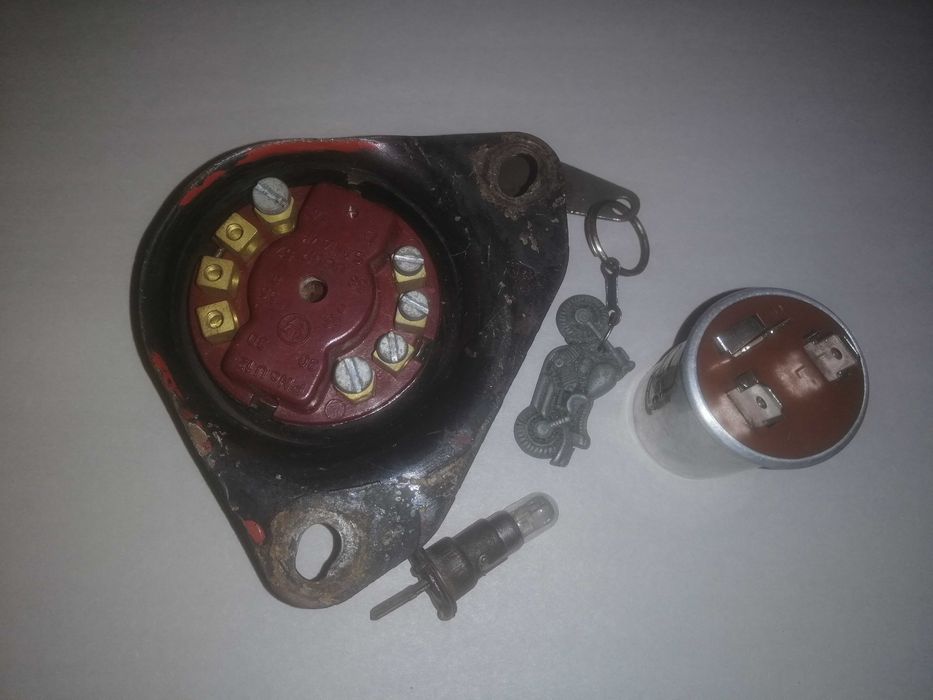 НОРМАЛЬНАЯ-Накладка бака ЯВА/JAWA 638 Made in Czechoslovakia.