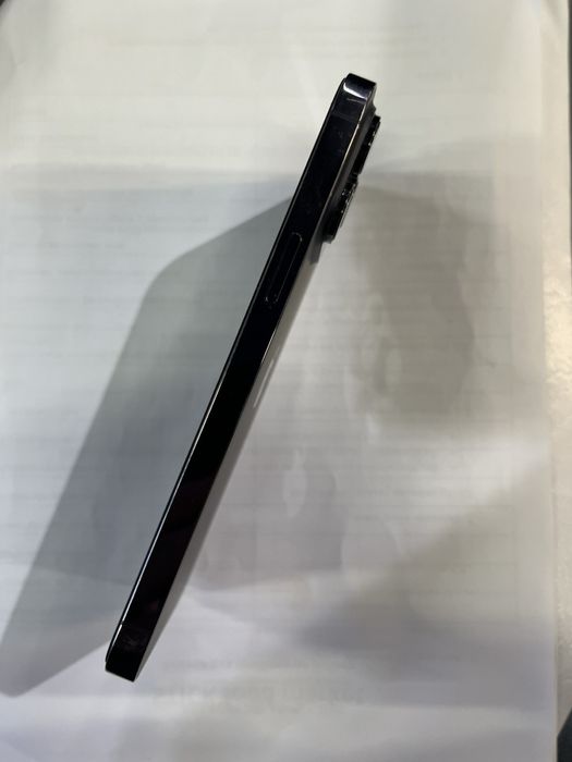 Продаю айфон 14 про макс