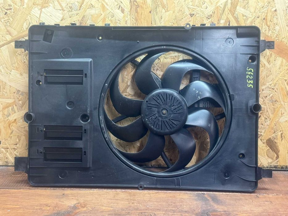 Wentylator chłodnicy Volvo V40 II S60 II V60 I D3 D4 T5