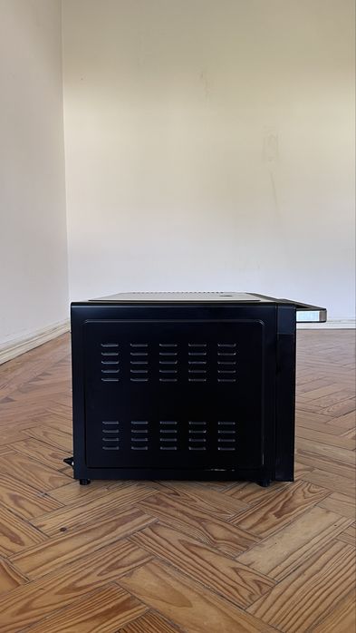 Forno com ventilação semi novo
