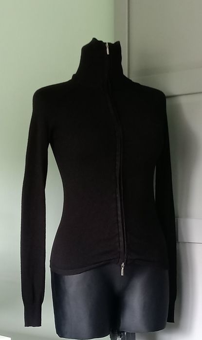 Rozsuwany sweterek/bluza z golfem