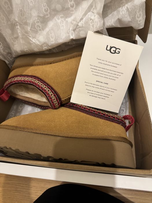 Botas UGG Tazz Chestnut - 37
