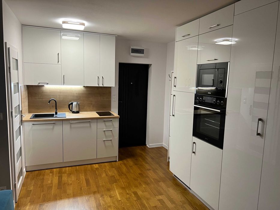 Komfortowa kawalerka w centrum Wrocławia (Lubuska) od 1 września