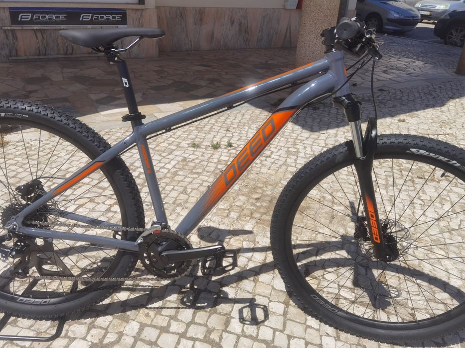 Bicicleta Deed Hoop 29 cinza
