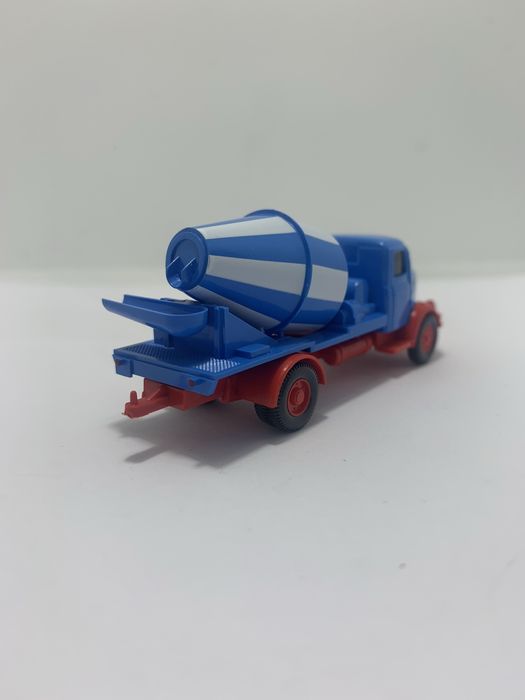 Henschel HS 100 da Wiking escala 1/87