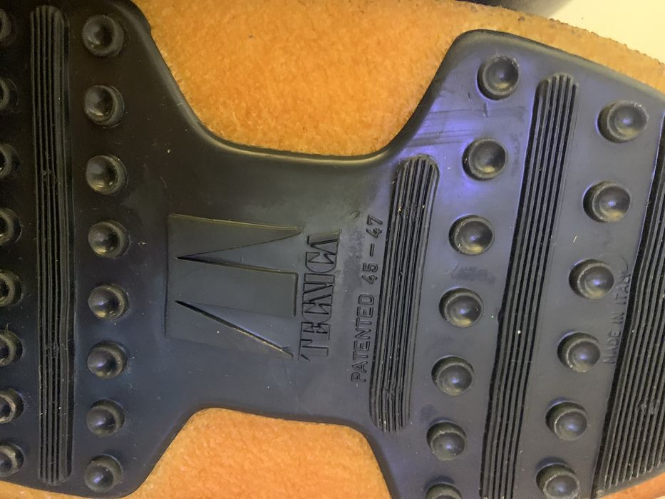 Продам огромные ботинки / чуни