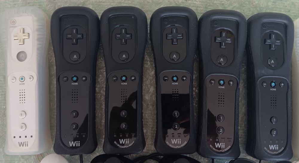 Comandos Wii Motion Plus Inside/Nunchuck/volantes/Adaptadores motion plus Nintendo Wii