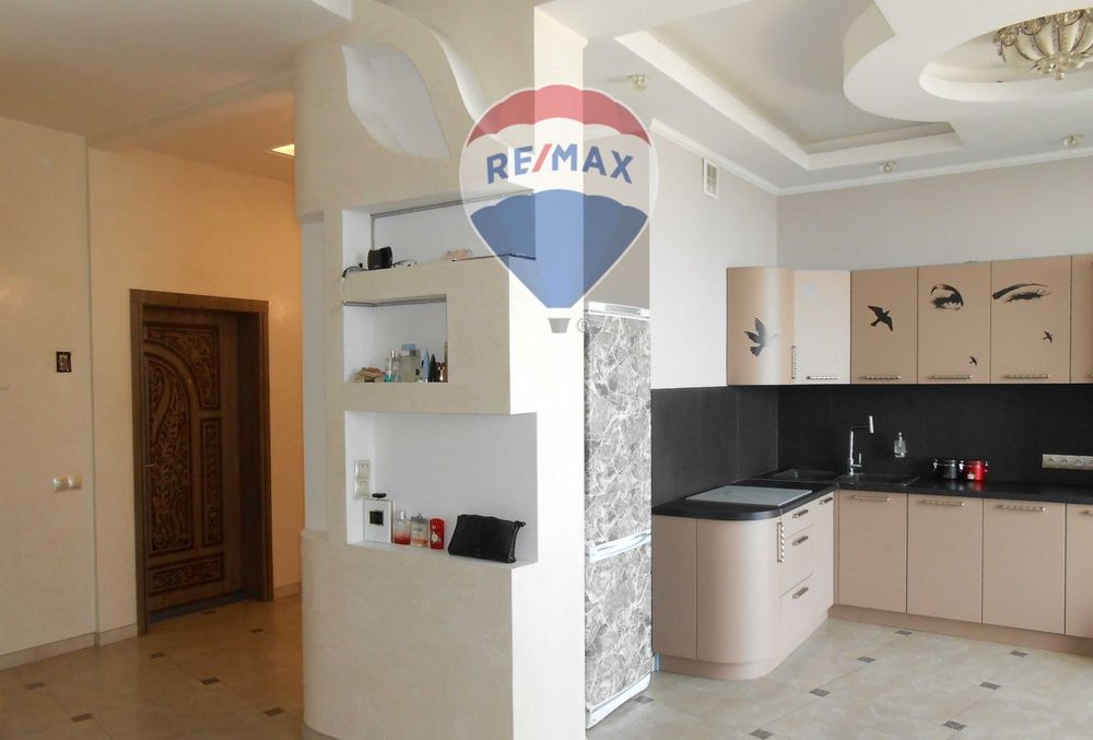 Без комісії. Пентхаус видовий з терасою. 4ком. 130м2. Генератор