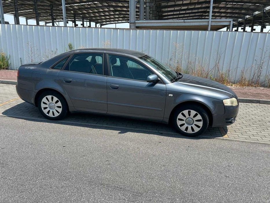 Audi A4 B7 Dois mil TDI