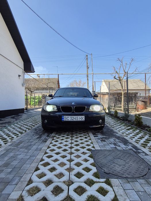 Продам BMW 118 I