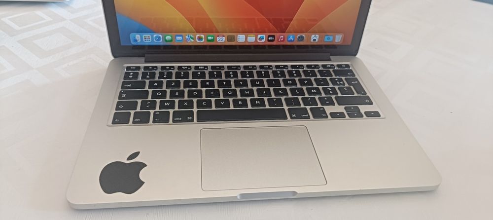MacBook Pro Retina 13" Early 2015 – Estado Impecável | 8GB Ram SSD | Carregador novo