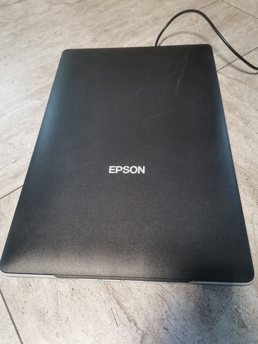 Сканер Epson Perfection V19