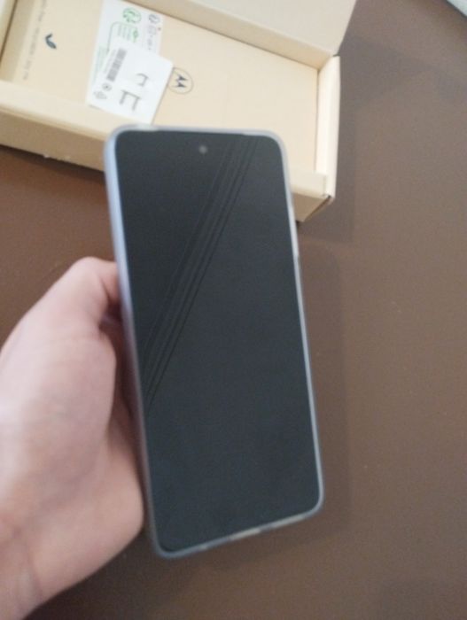 Vendo motoG 05 novo( na caixa)