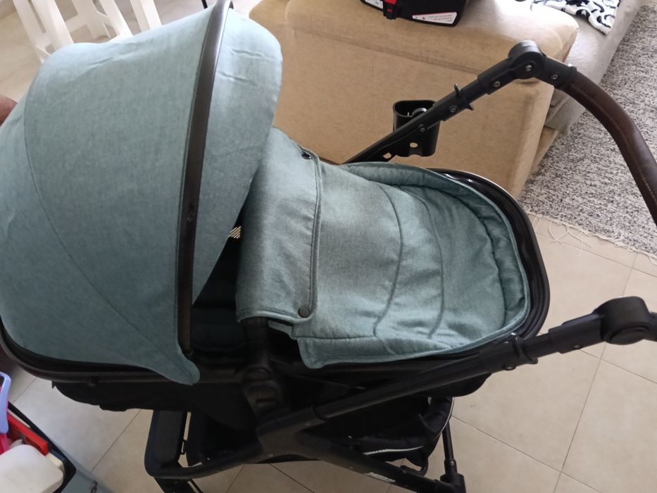 Stroller472611854474301443