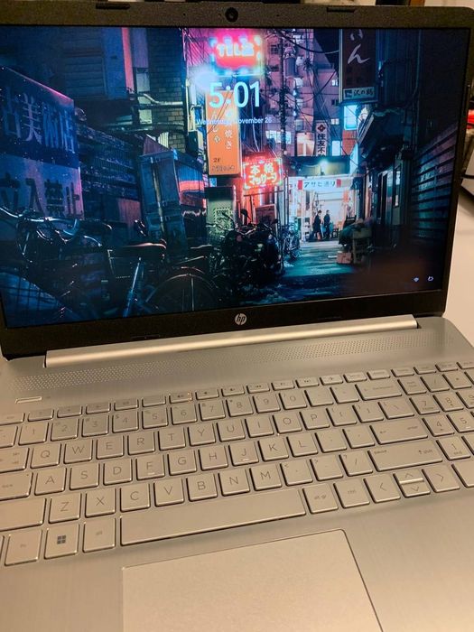 HP 15s Ryzen 7-5700/16GB/512/Win11