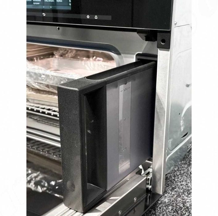 Парова піч Miele / Міле DGM 6800, комбінована, 45 см, чорна/хром