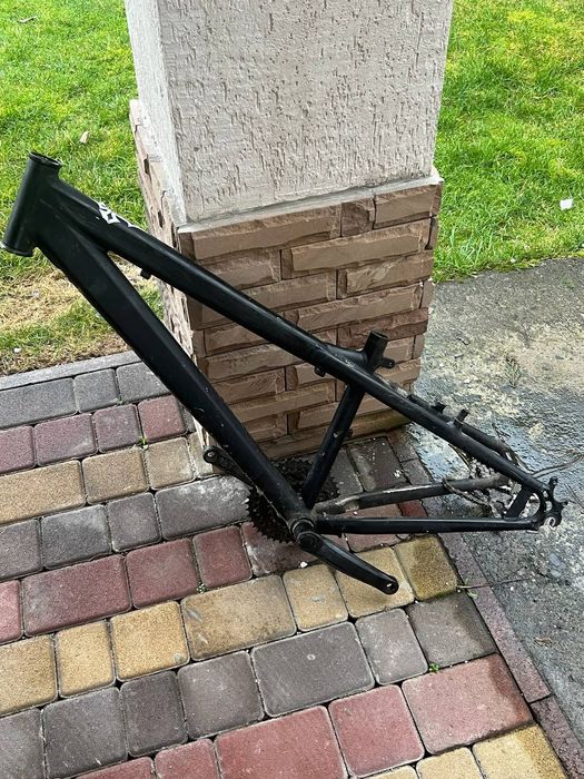 Dirt MTB тільки рама