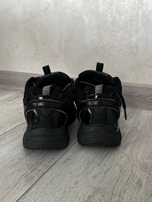 Off white be right back