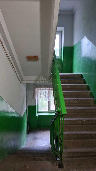Продаж 1 кім квартири в м. Калуш, вул. Б. Хмельницького 42.  Сертифікати.