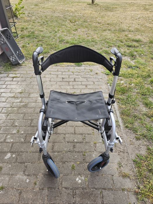 Wózek inwalidzki