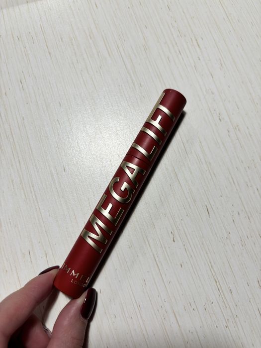 Tusz do rzęs Rimmel mega lift