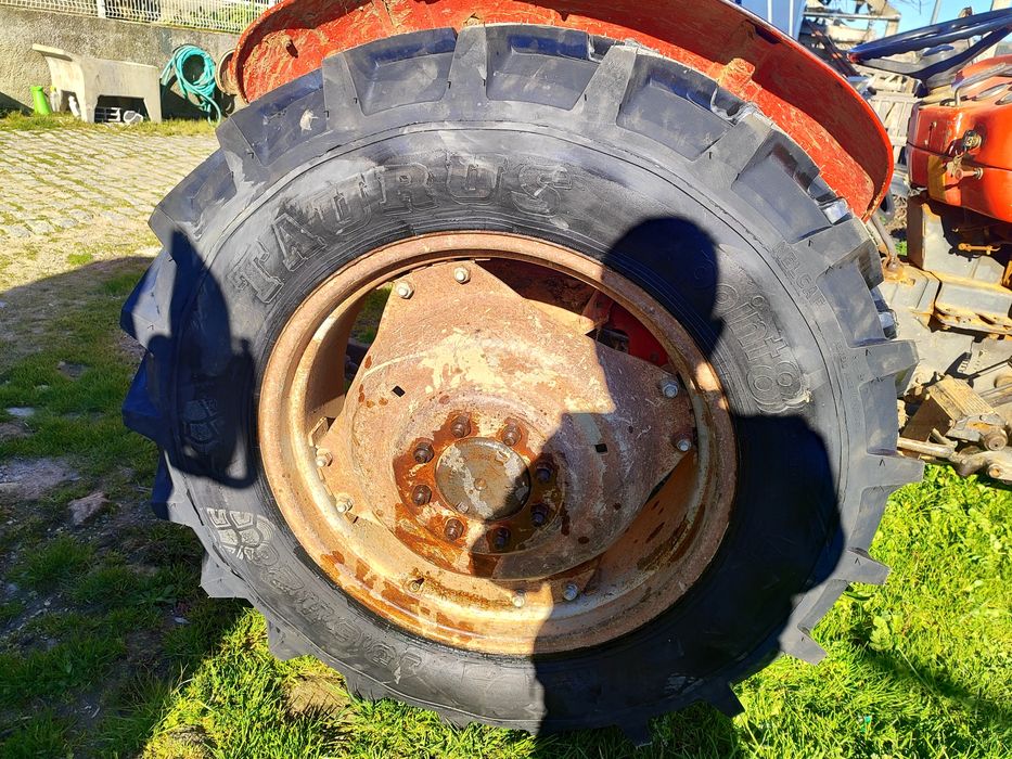 2 pneus novos 13.6R28 Nelcaf - Oferta da entrega em todo o pais