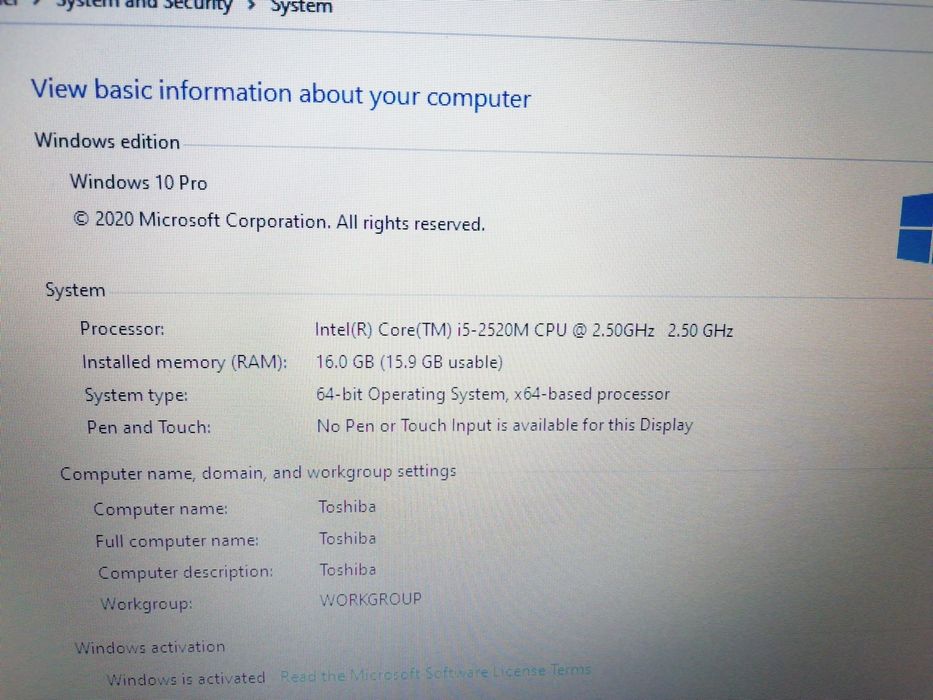 Toshiba protege R830