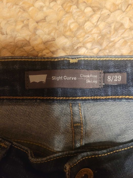 levis prosta nogawka 29