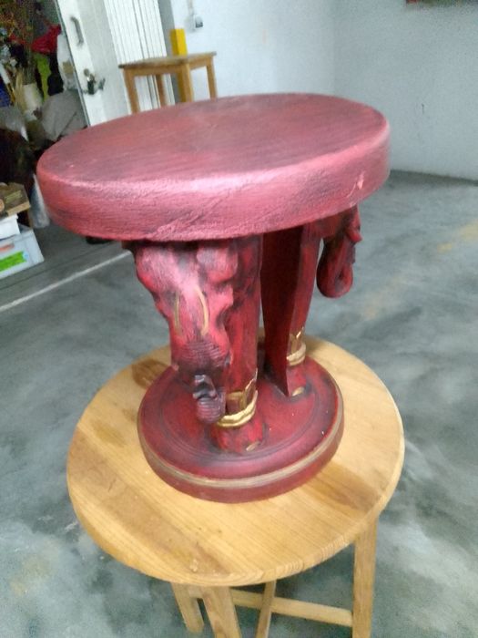 Coluna madeira elefante acento.