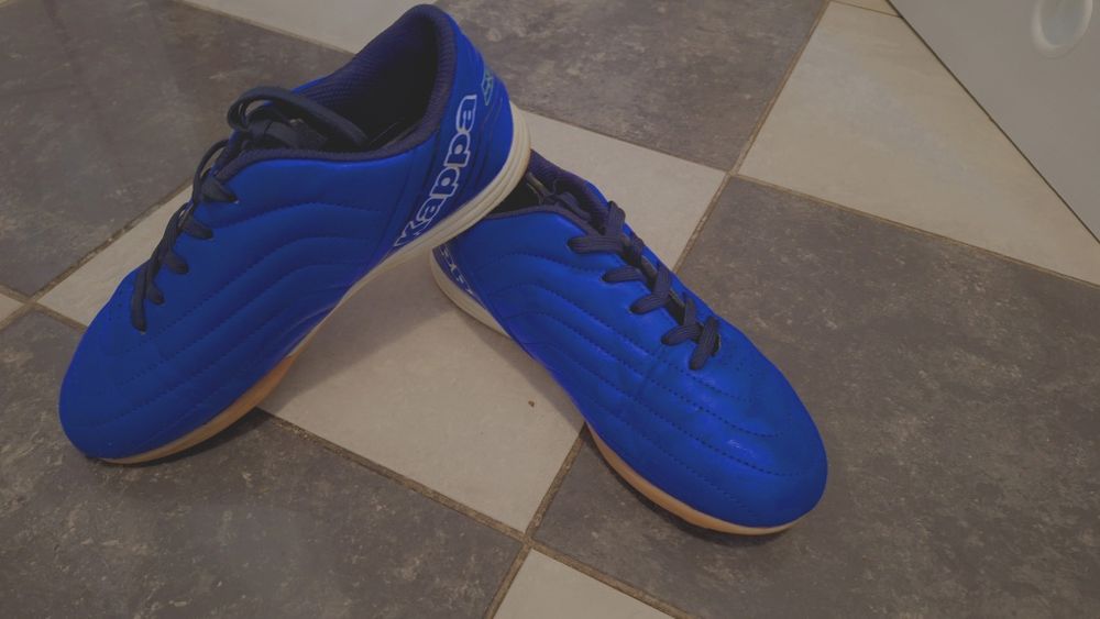 Buty halowe dziecięce Kappa rozm. 37 – niebieskie, dobry stan