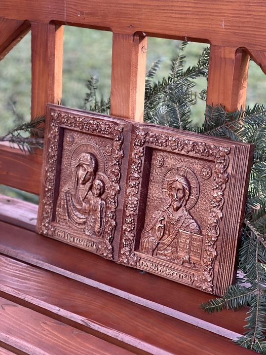 Акційна ціна! Ікона з дерева Іверська вінчальна пара (Книга) 47х27