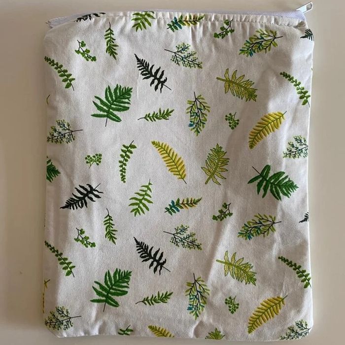 Booksleeve com fecho