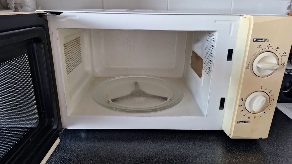 Micro-ondas electronia