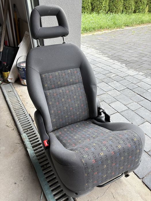 Fotel VW Sharan.