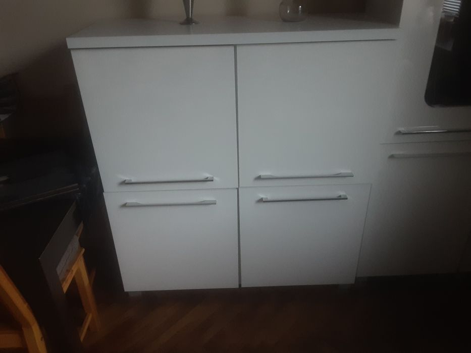 Meble do salonu pokoju dziennego.