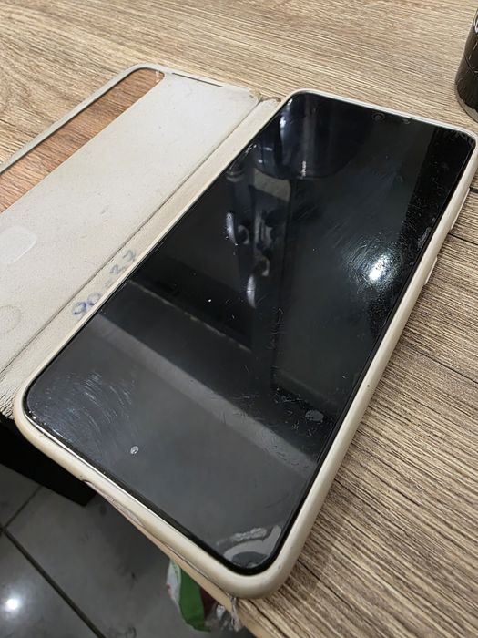 Samsung S21 256G, stan idealny