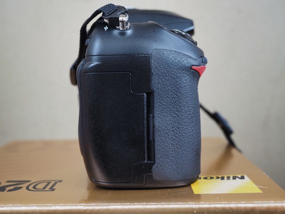 Nikon d200, niski przebieg 28488