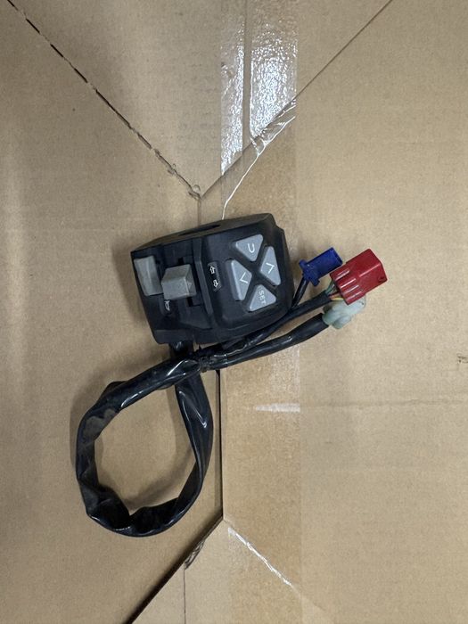 Przełącznik lewy ktm duke 125 17- 2017 polift