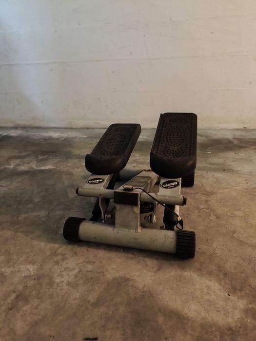 Leg Exercise Machine474754257078855681