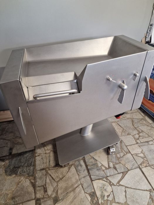 Kostkownica krajalnica firmy Rühle SR1