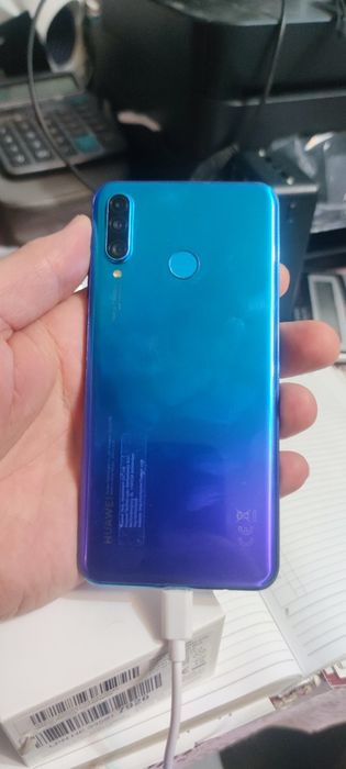 Телефон Huawei p30 lite