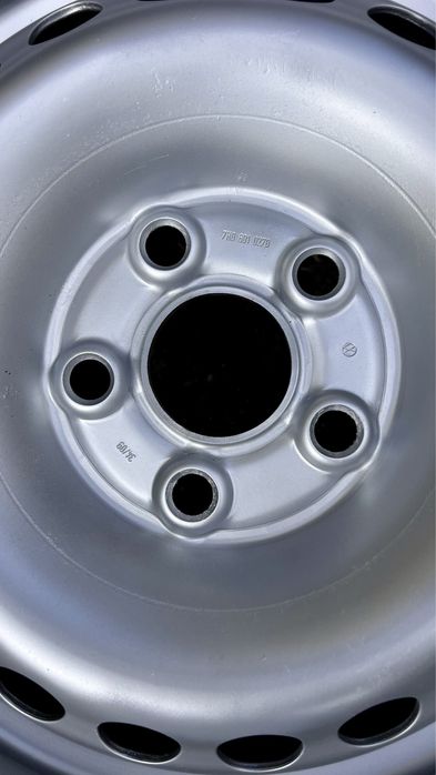 5-120 R16 VW T5 Original 4 шт